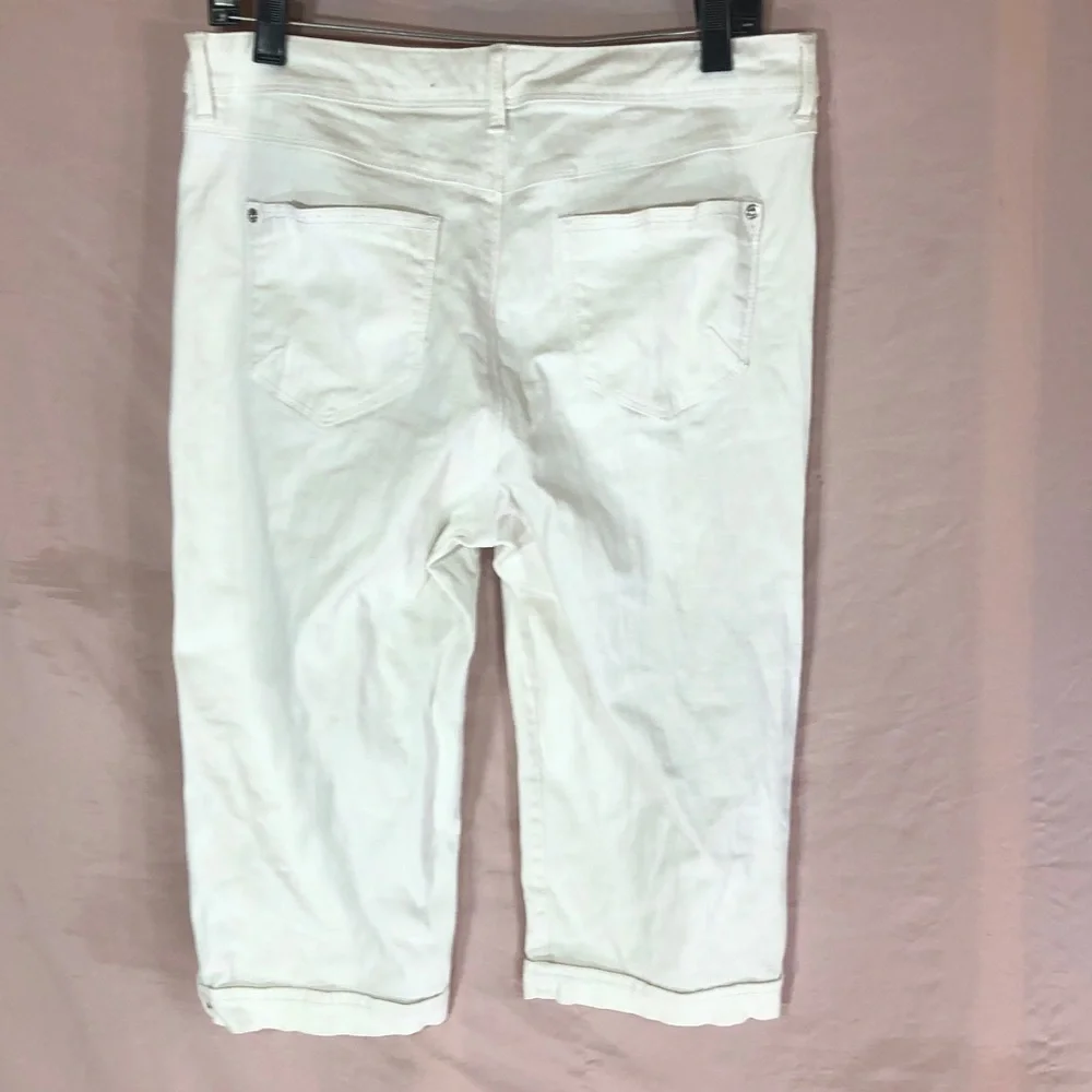 Gloria Vanderbilt White Cropped Jeans Capris Size 6